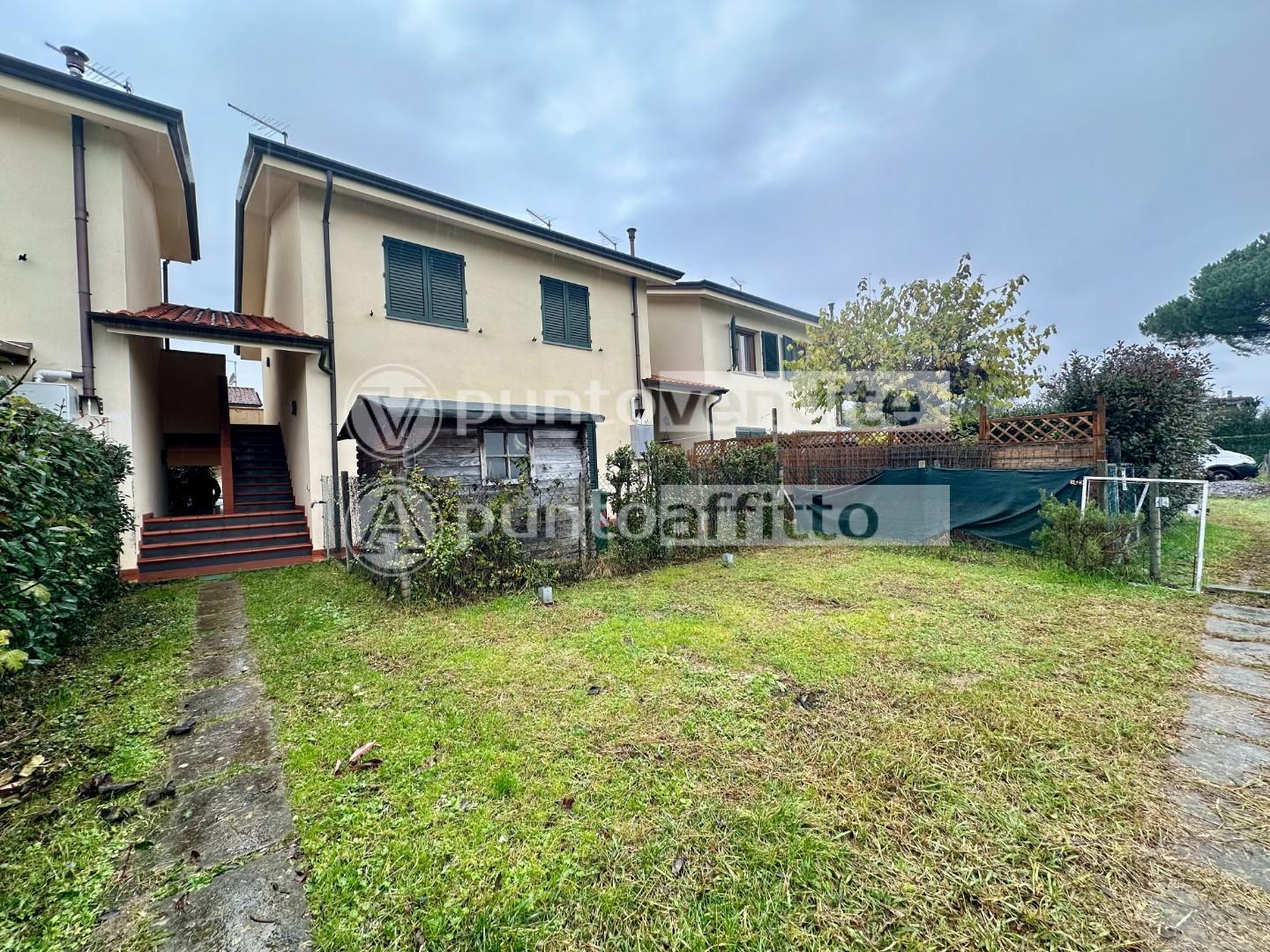 Trilocale con giardino, Lucca santissima annunziata