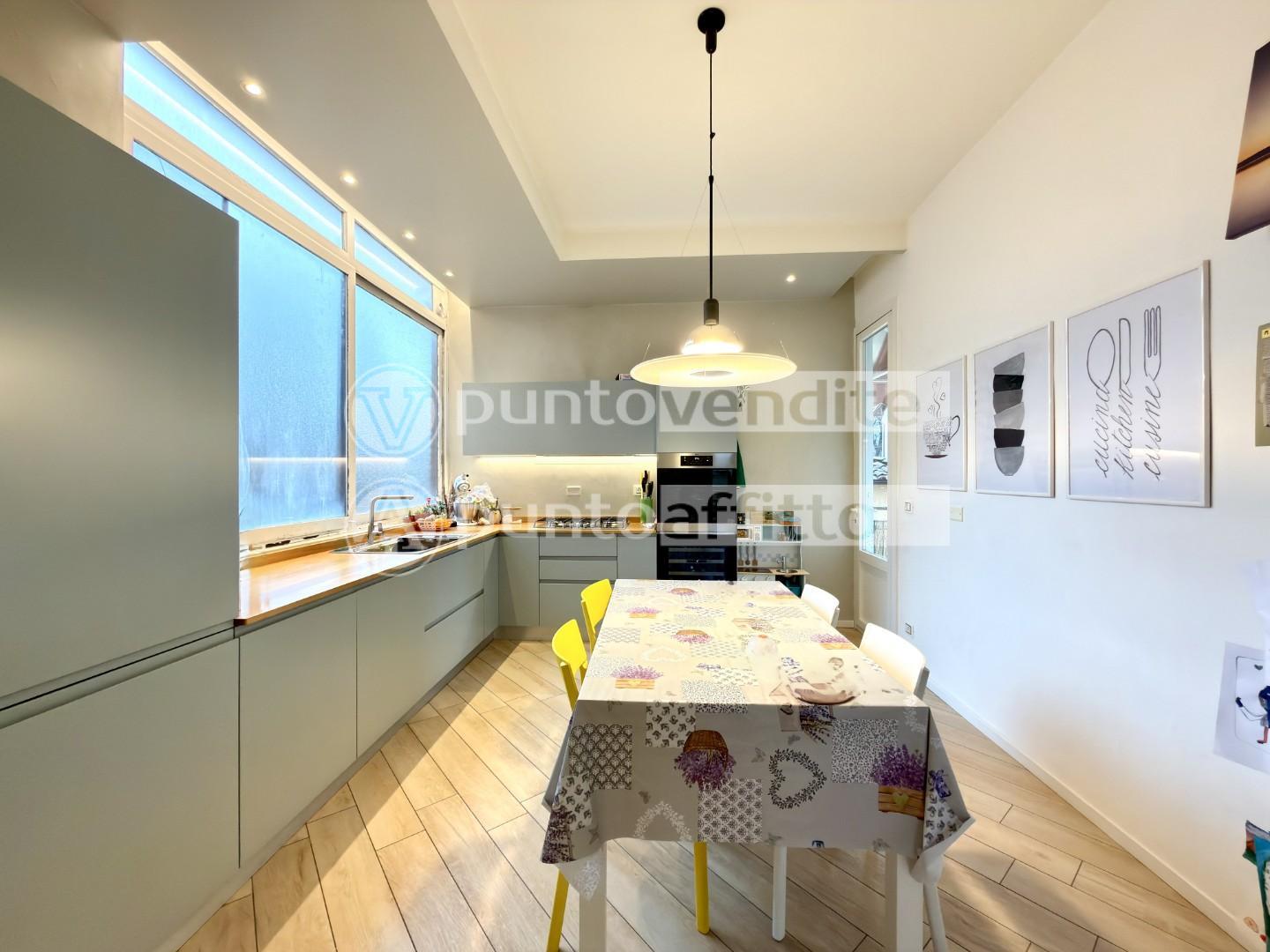 Quadrilocale con terrazzo, Capannori guamo