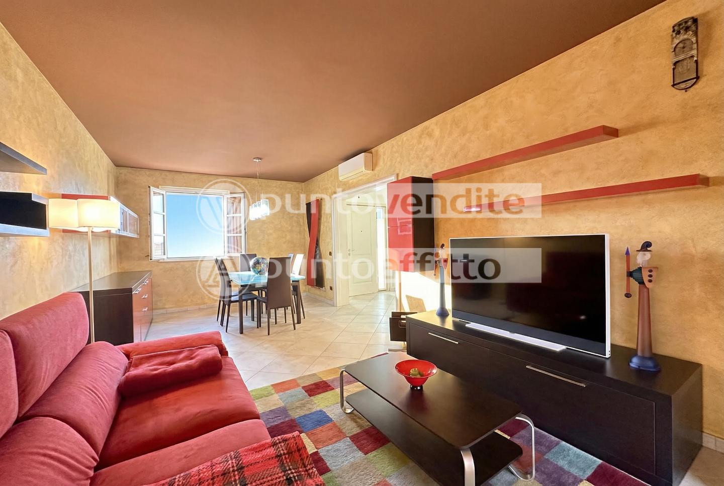 Villa con giardino, Lucca san cassiano a vico