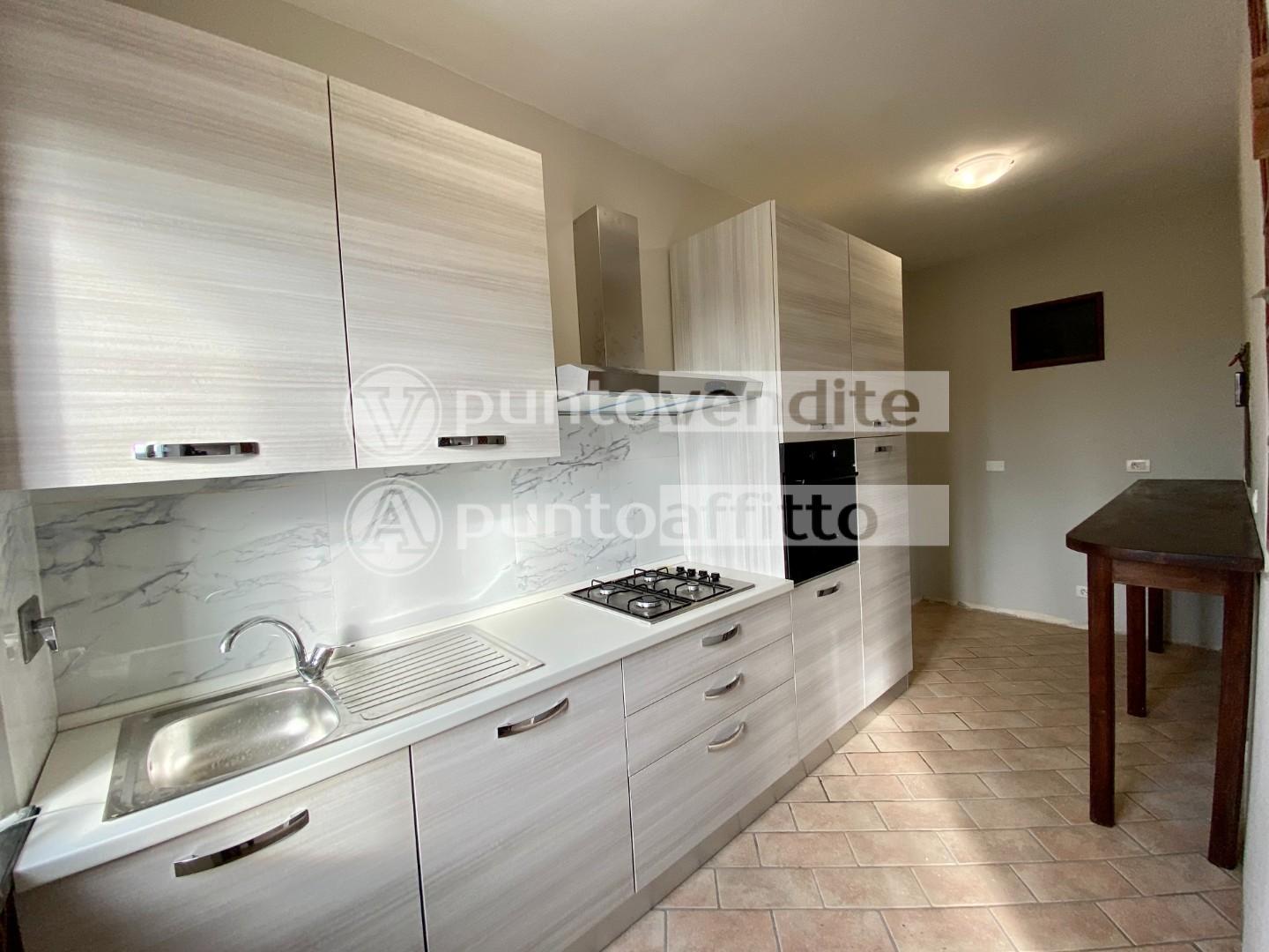 Appartamento con giardino, Capannori lammari