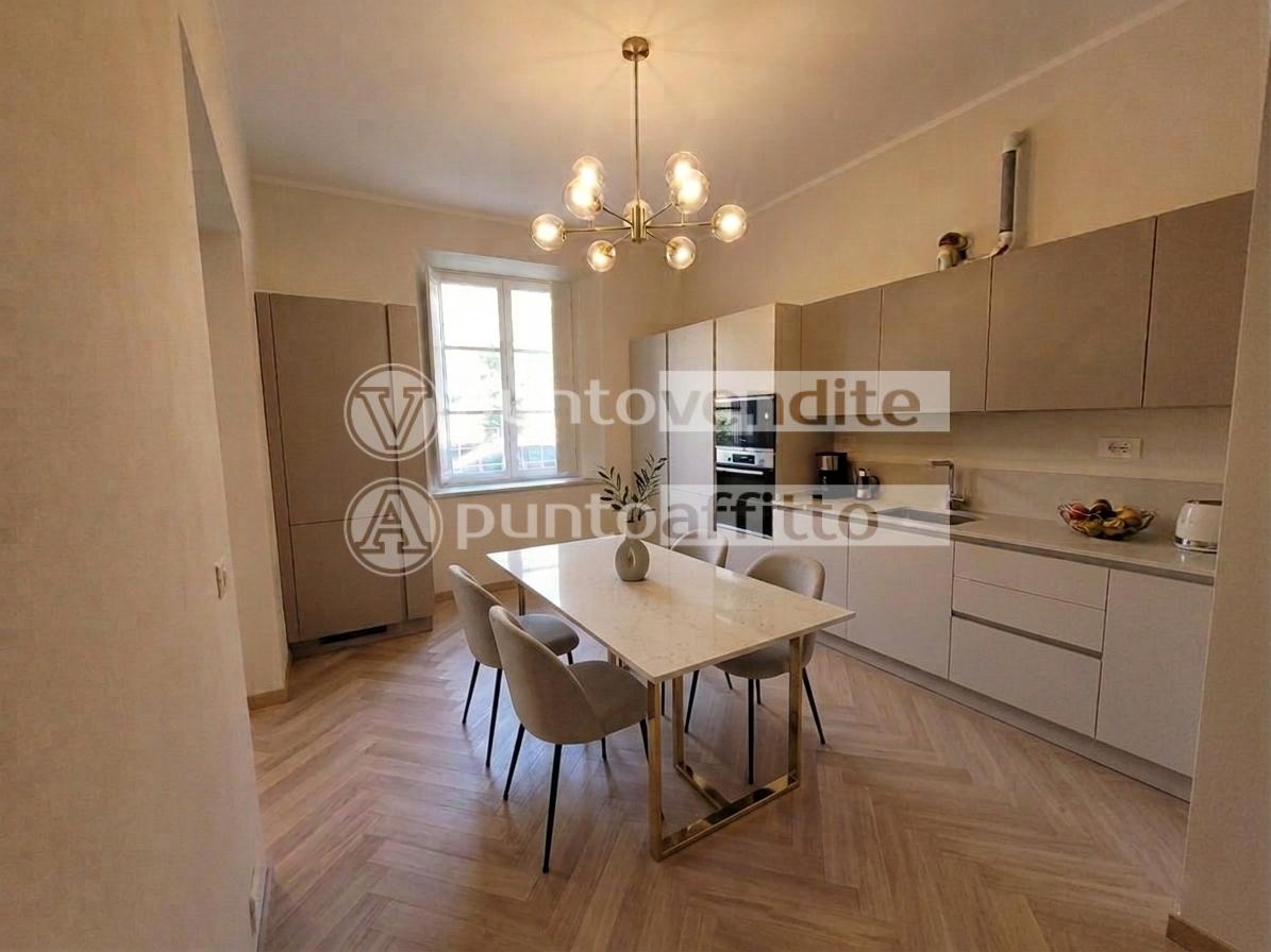 Appartamento ristrutturato, Lucca centro storico
