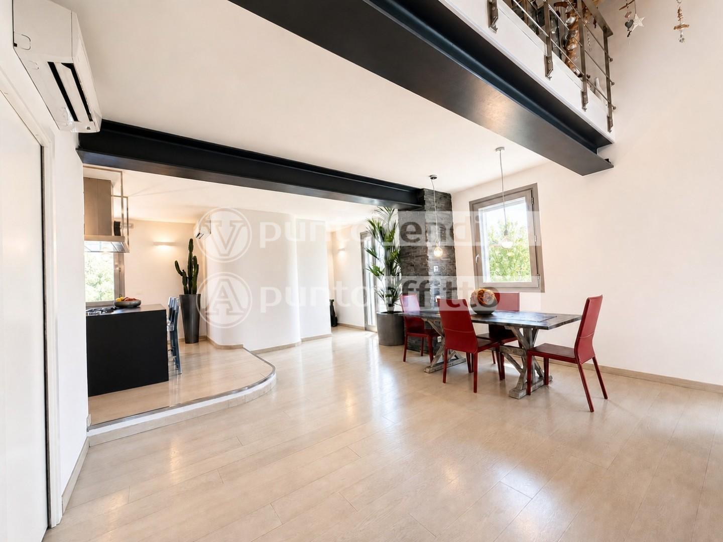 Loft con terrazzo, Lucca sant'anna