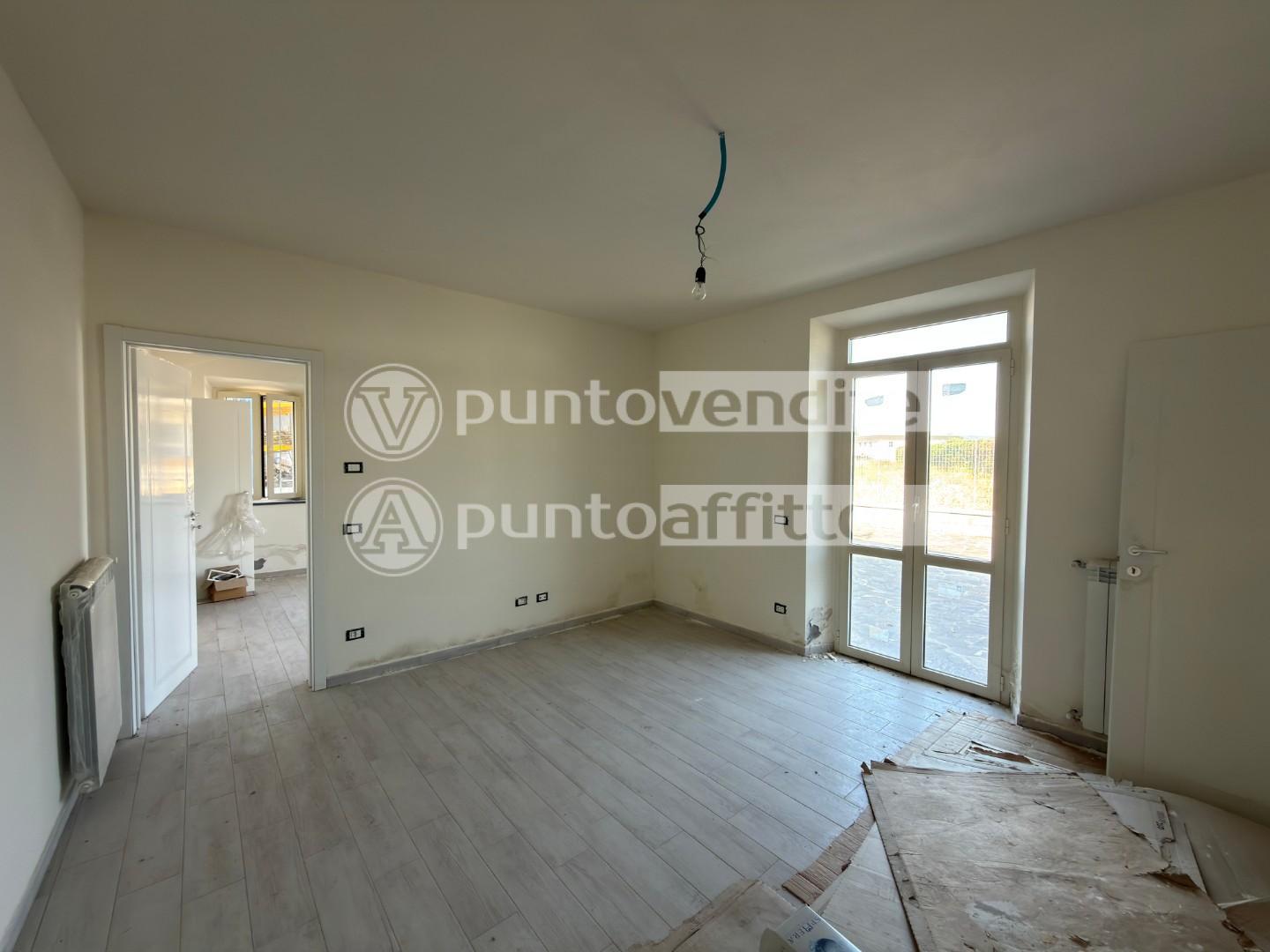 Casa indipendente ristrutturata, Lucca san pietro a vico