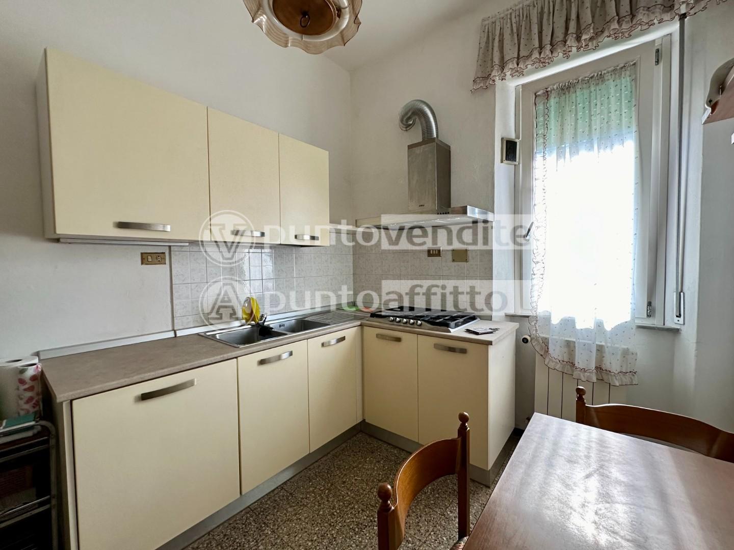 Appartamento arredato in affitto, Lucca san donato
