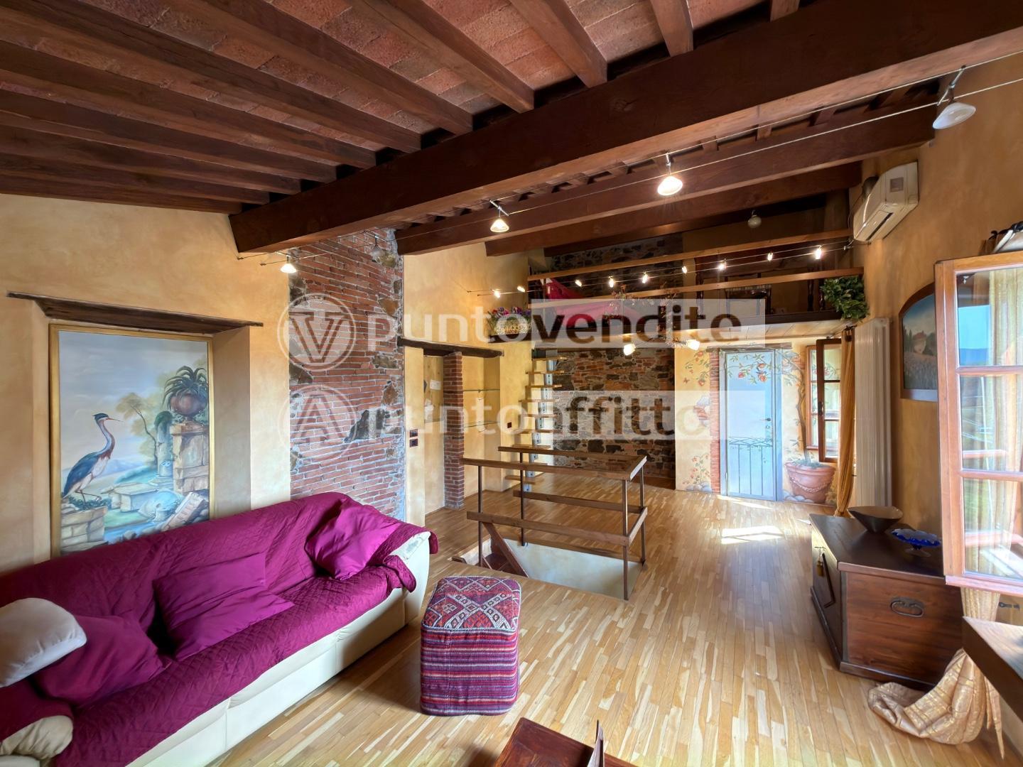 Casa indipendente arredata in affitto, Lucca fagnano