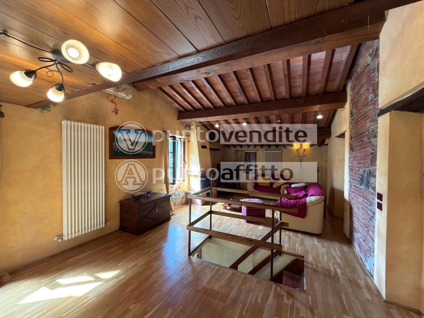 Casa indipendente arredata in affitto, Lucca fagnano