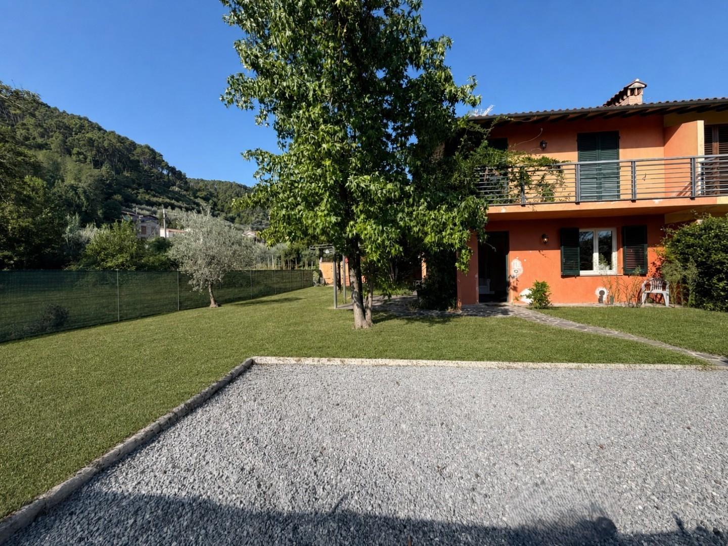Villa in vendita a Bientina