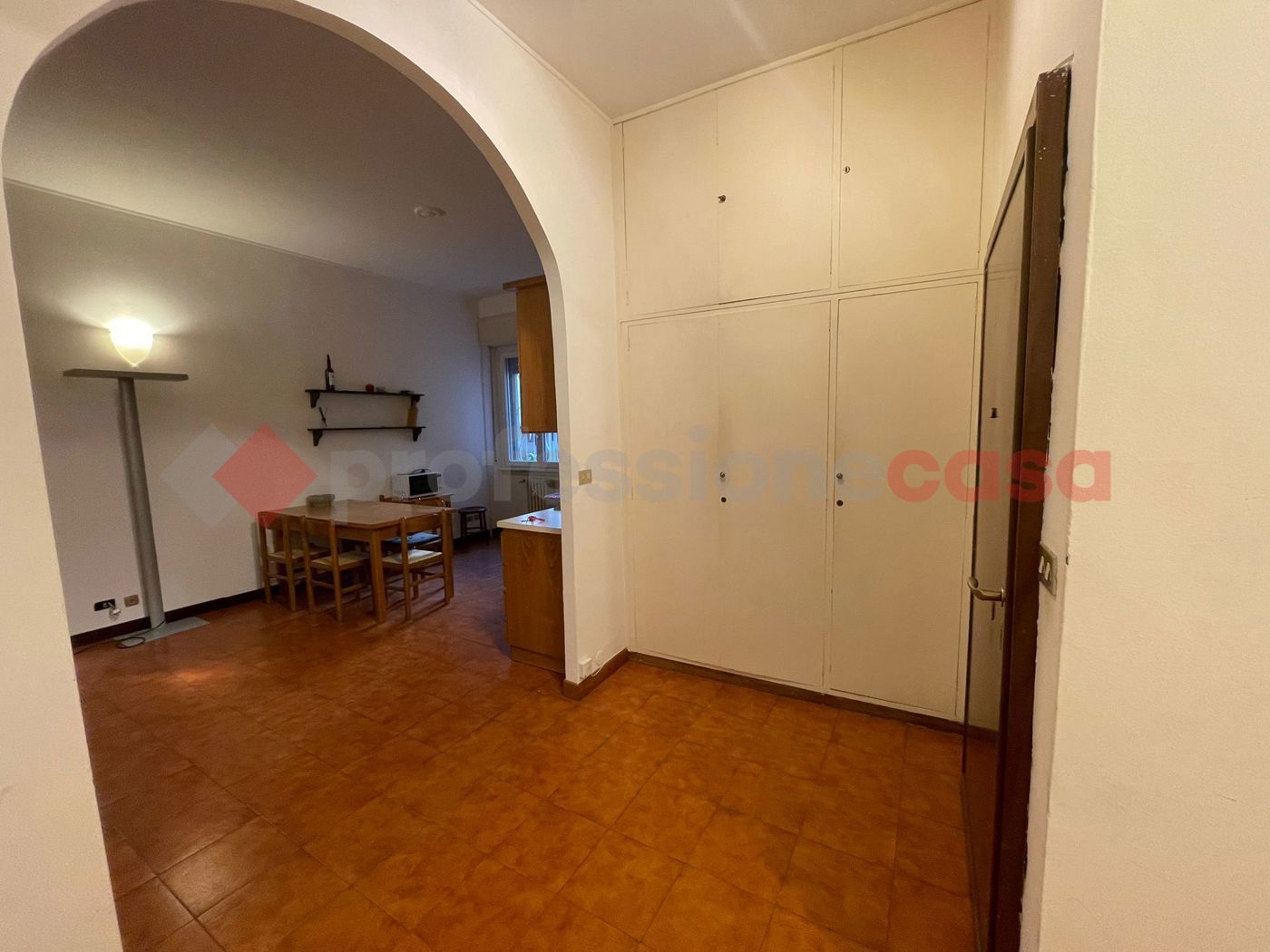 Bilocale arredato in affitto a Milano