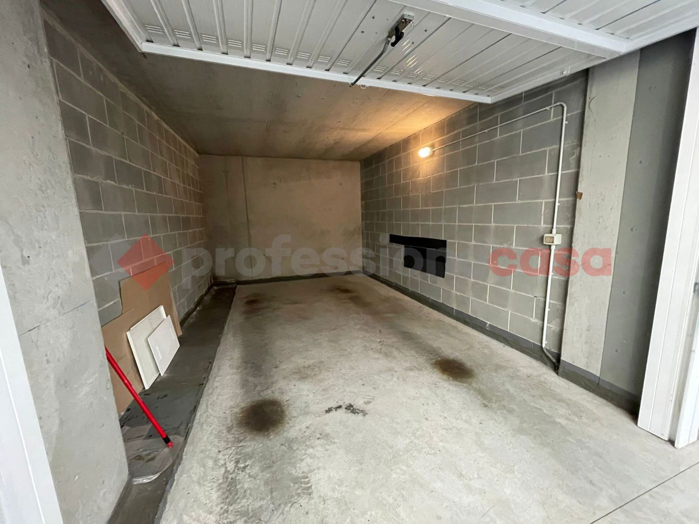 Box/Garage 15mq in affitto a Milano