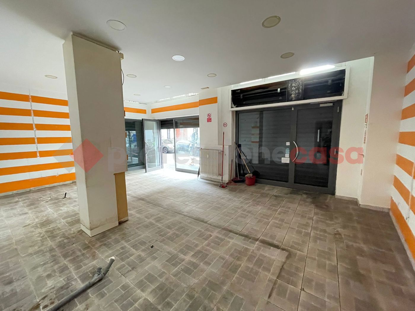 Negozio in vendita a Milano