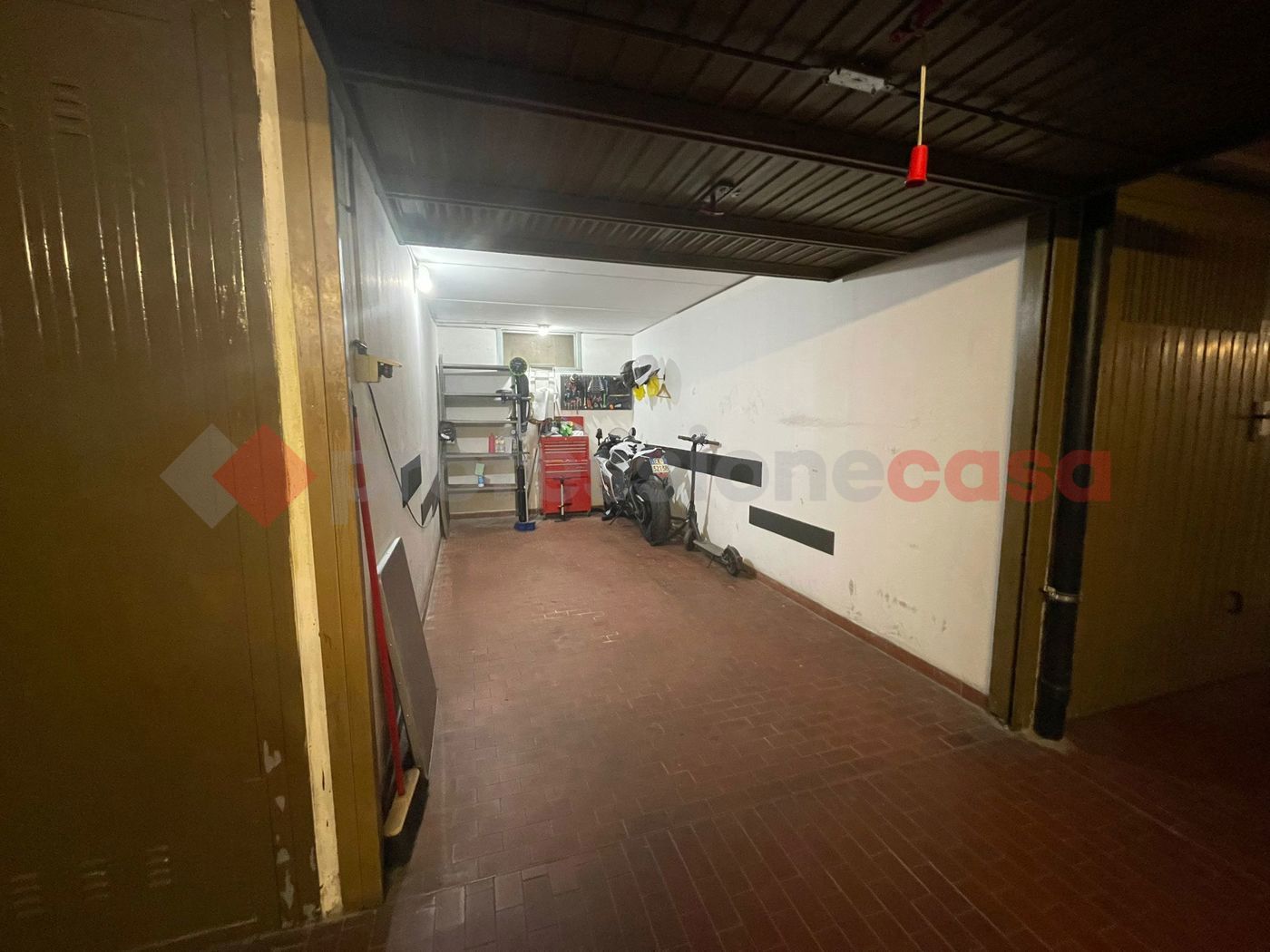 Box/Garage 13mq in vendita a Milano