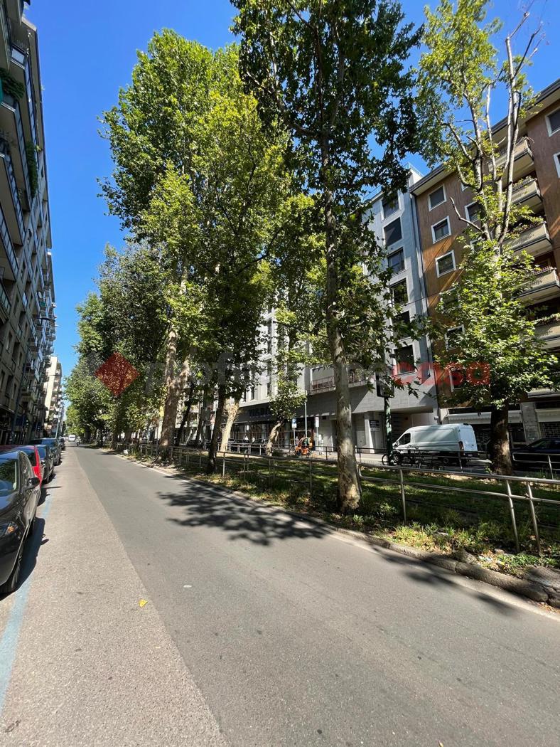 Negozio in vendita a Milano