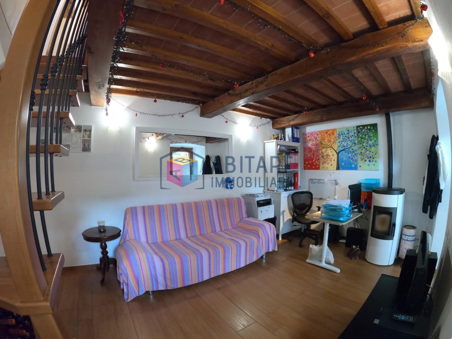 Casa indipendente con giardino, Collesalvetti parrana san martino