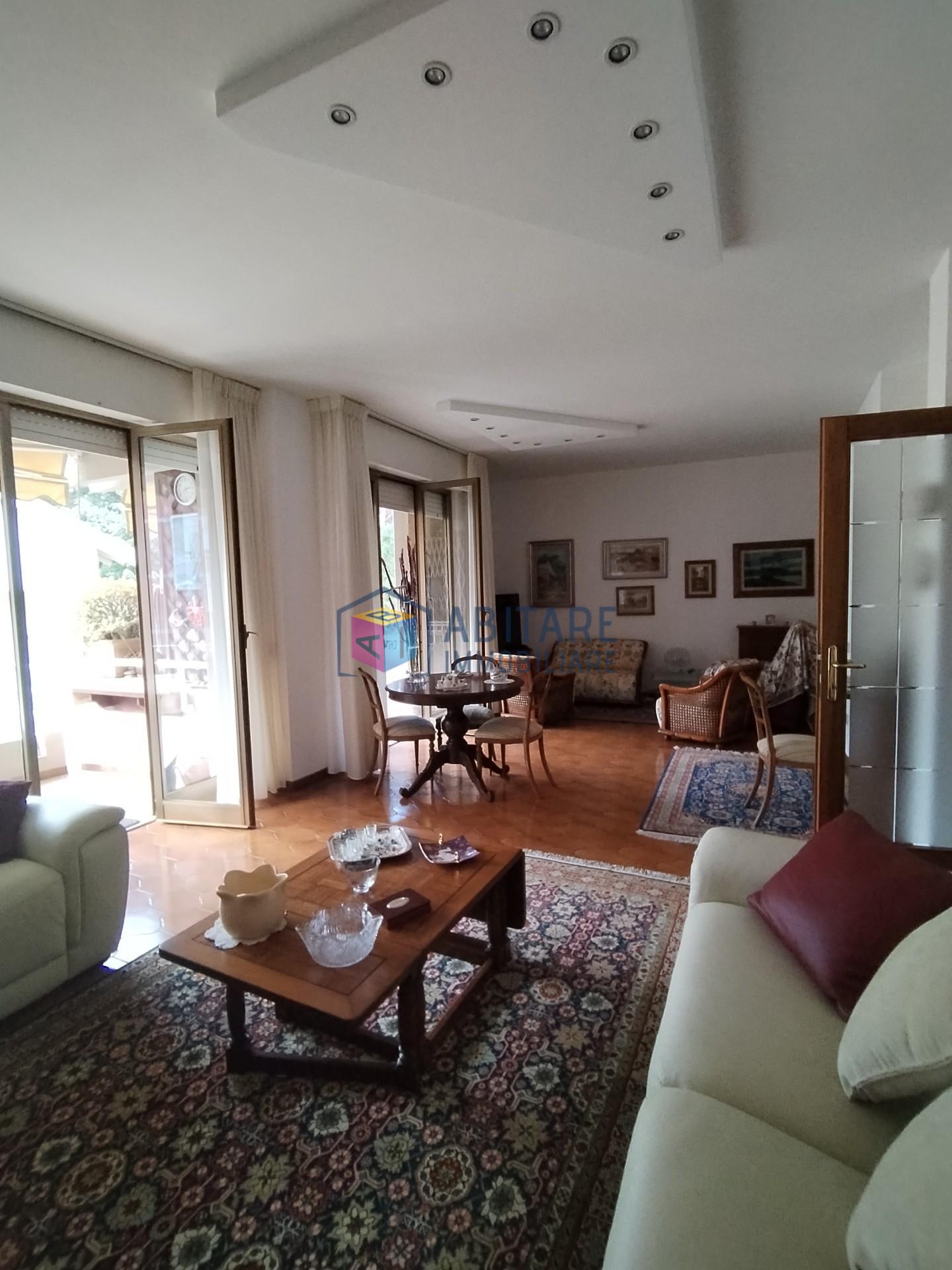 Appartamento con terrazzi, Livorno fabbricotti