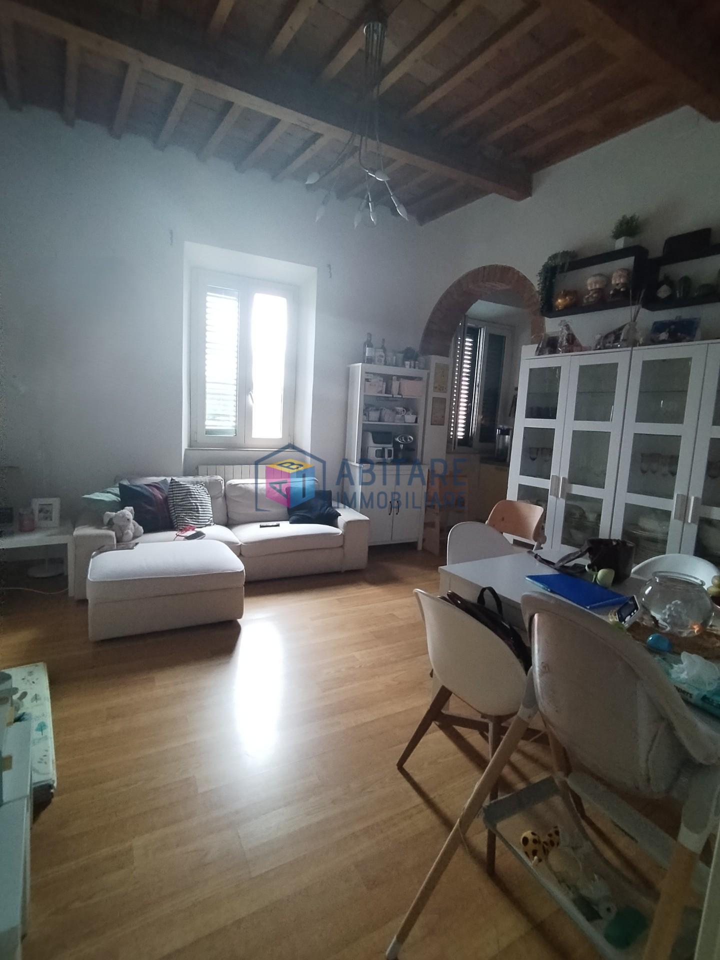 Appartamento ristrutturato, Livorno ardenza terra