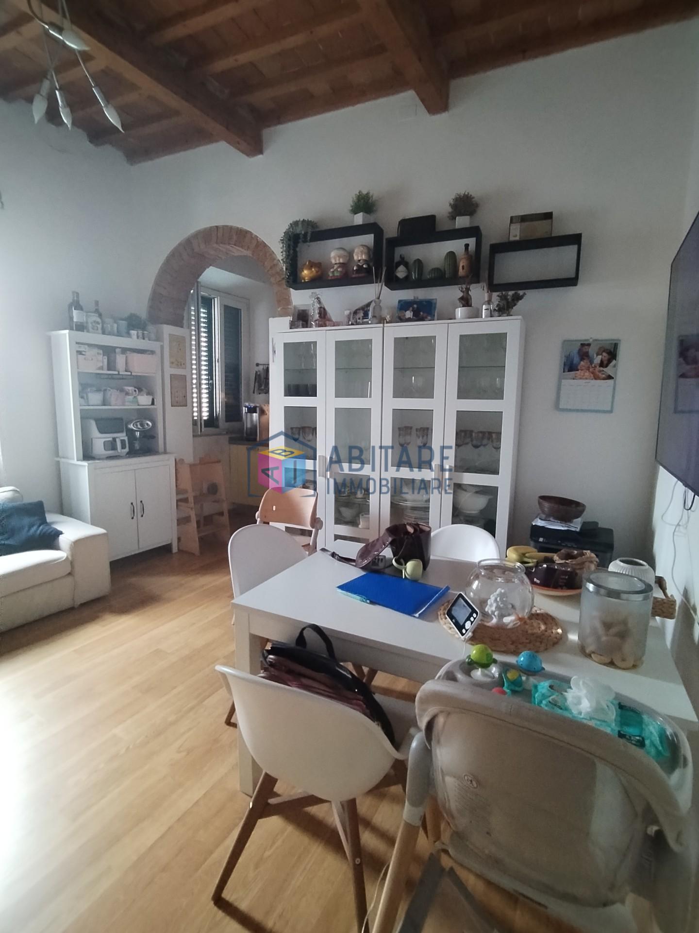 Appartamento ristrutturato, Livorno ardenza terra