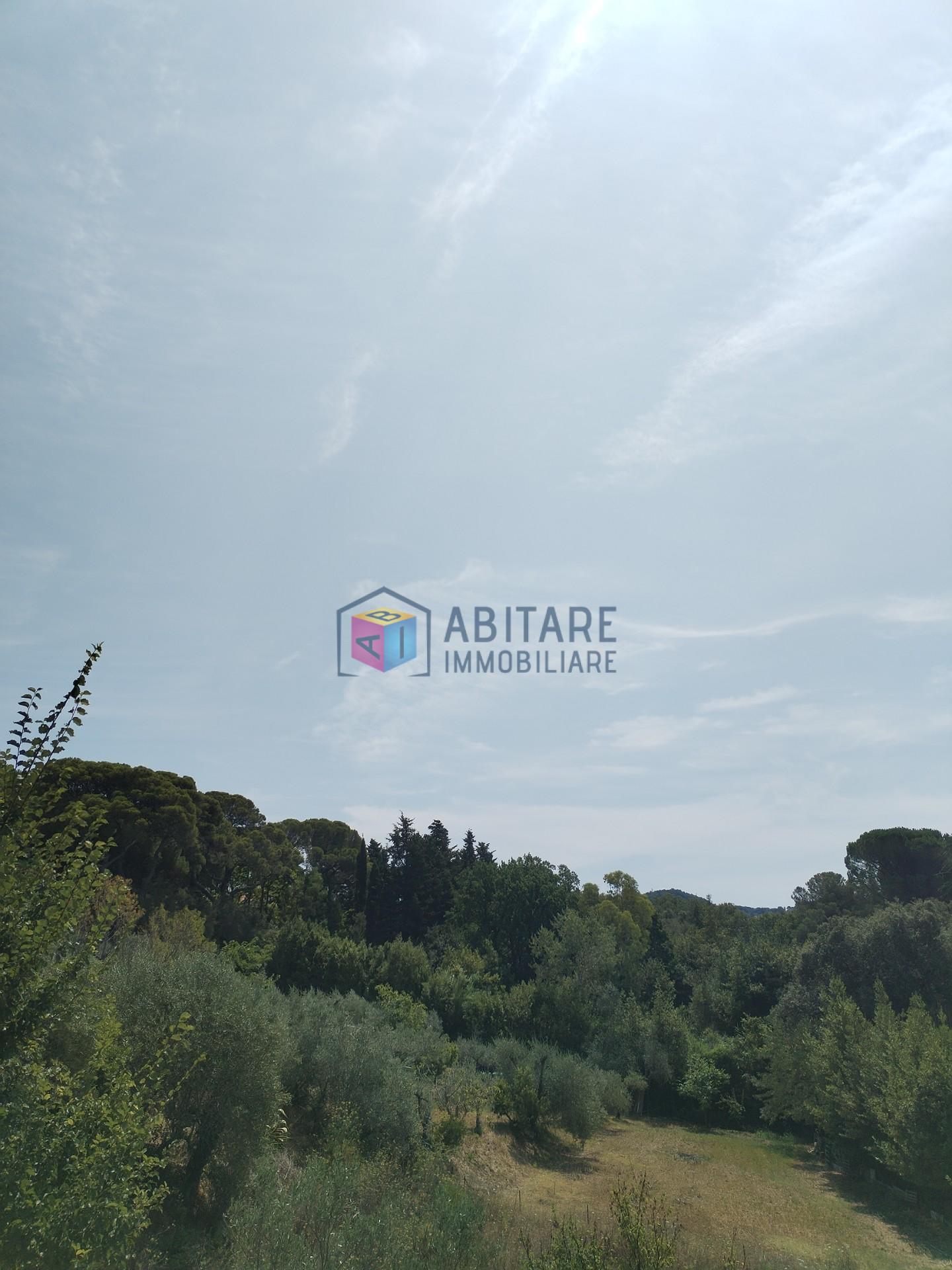 Villa con giardino, Livorno montenero