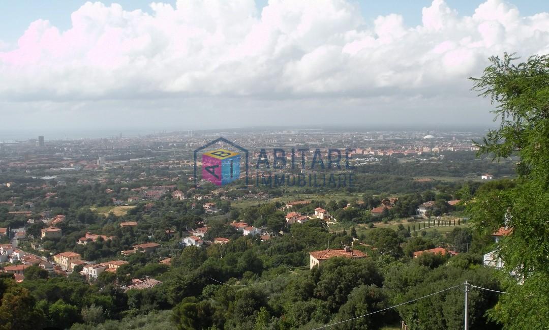 Villa con giardino, Livorno montenero