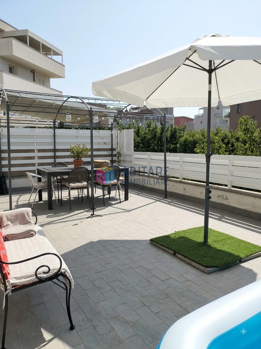 Quadrilocale con giardino, Livorno magrignano