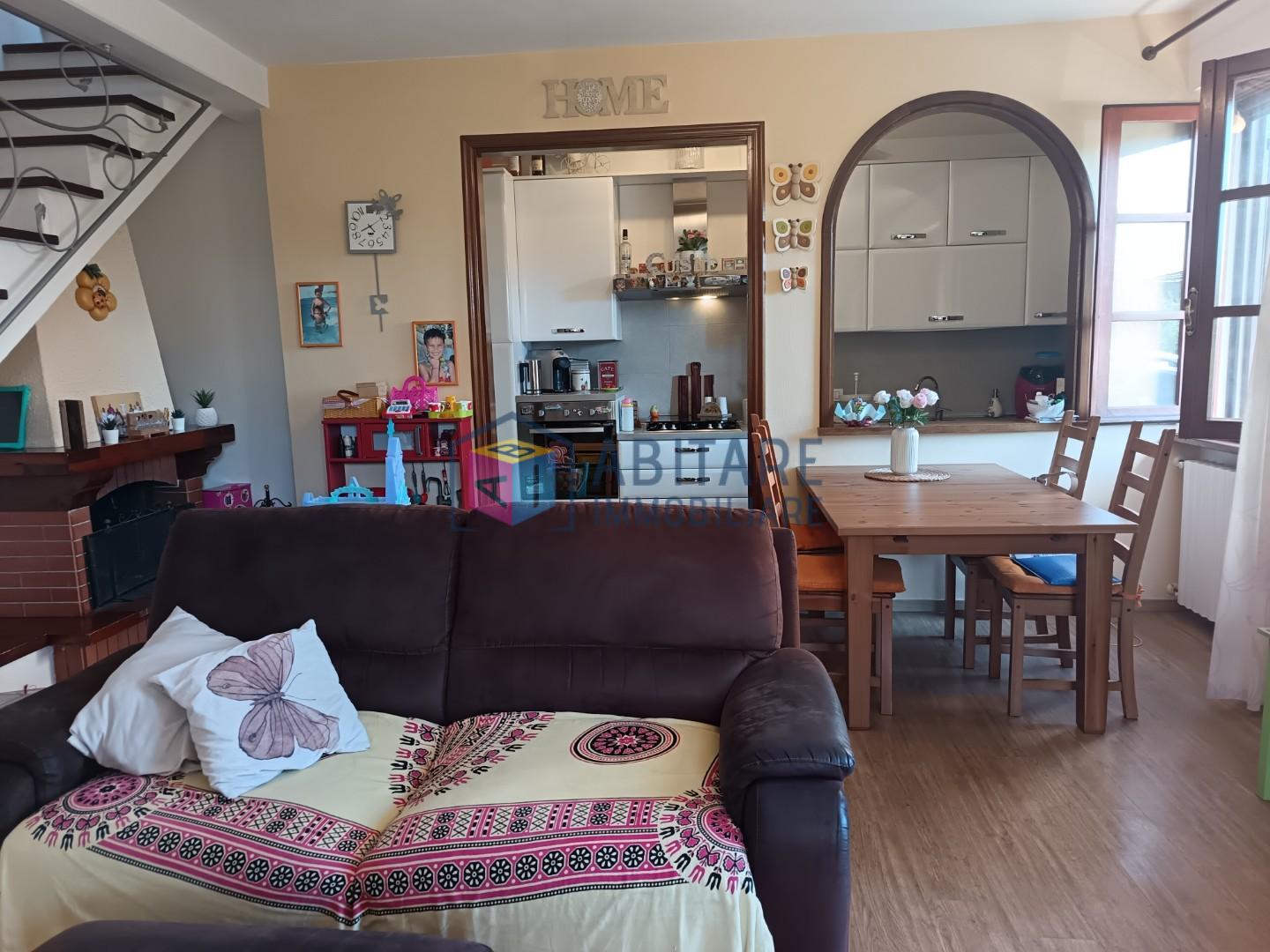 Casa indipendente ristrutturata, Rosignano Marittimo gabbro