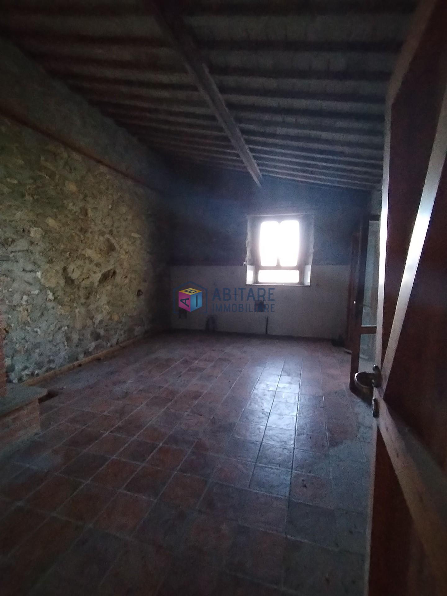 Casa indipendente con giardino, Livorno montenero alto