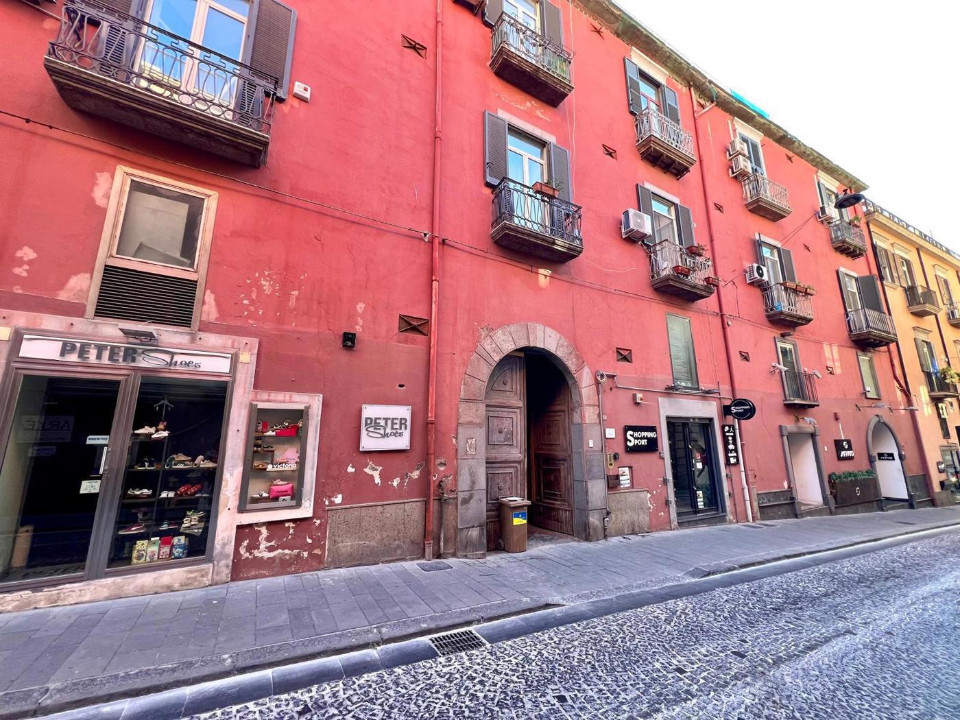 Bilocale arredato in affitto a Pozzuoli