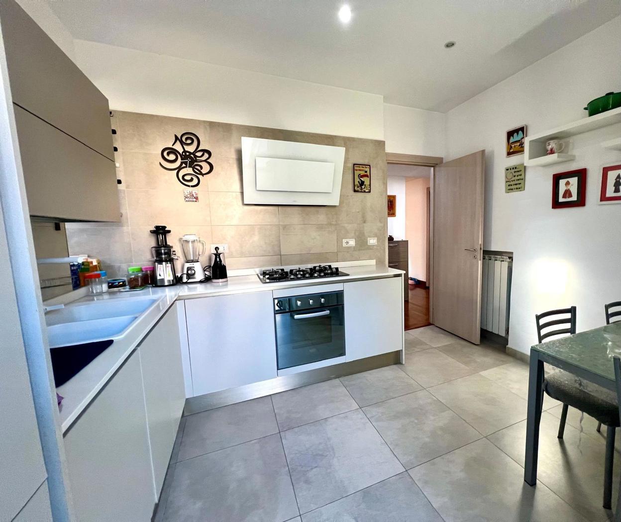 Trilocale nuovo a Pozzuoli