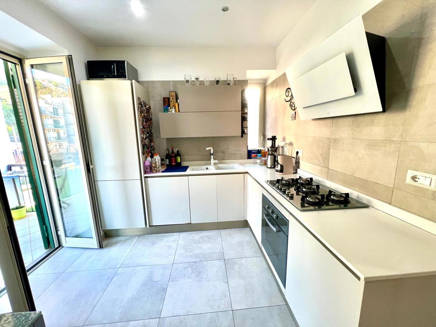 Trilocale nuovo a Pozzuoli