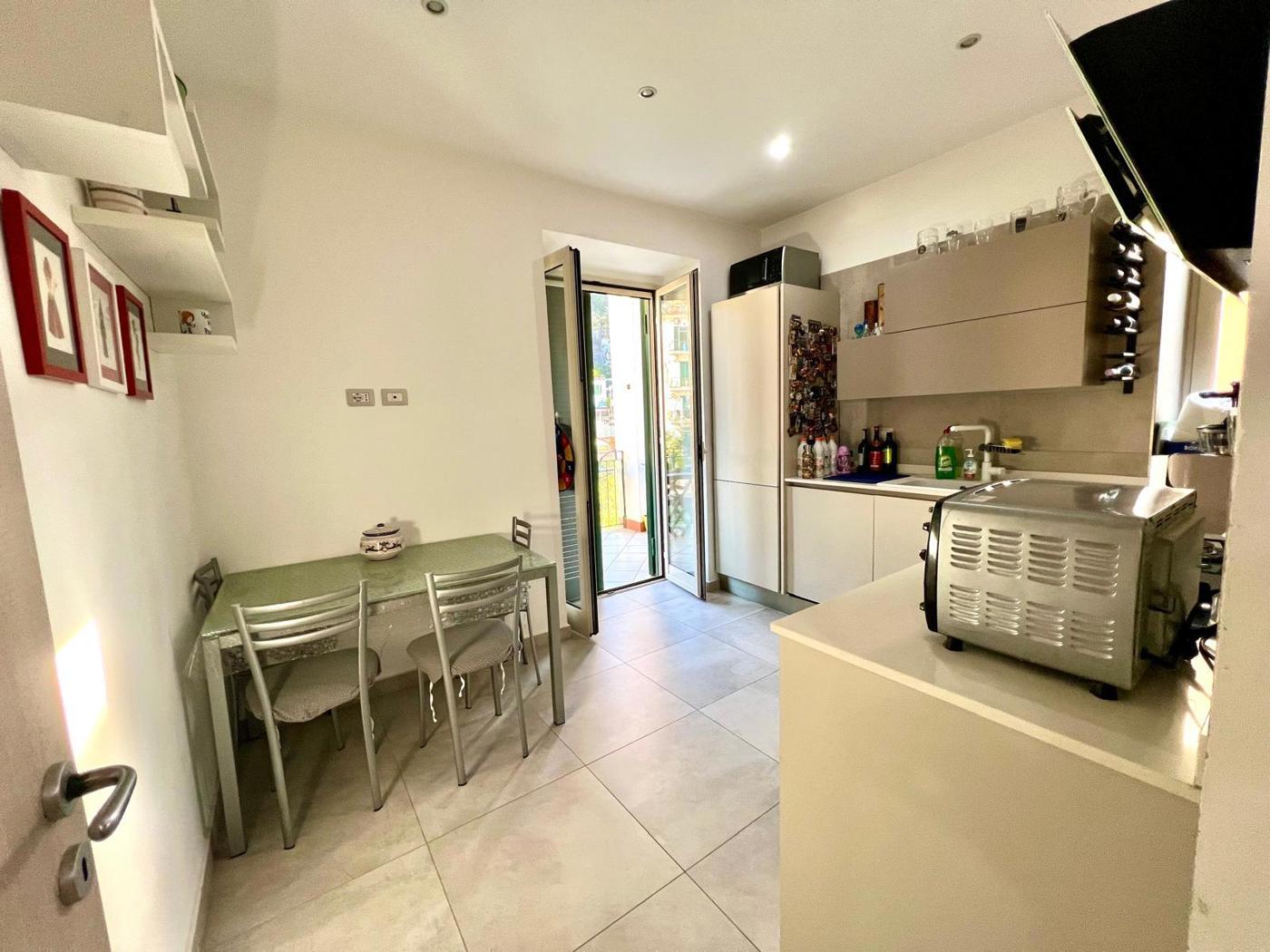 Trilocale nuovo a Pozzuoli