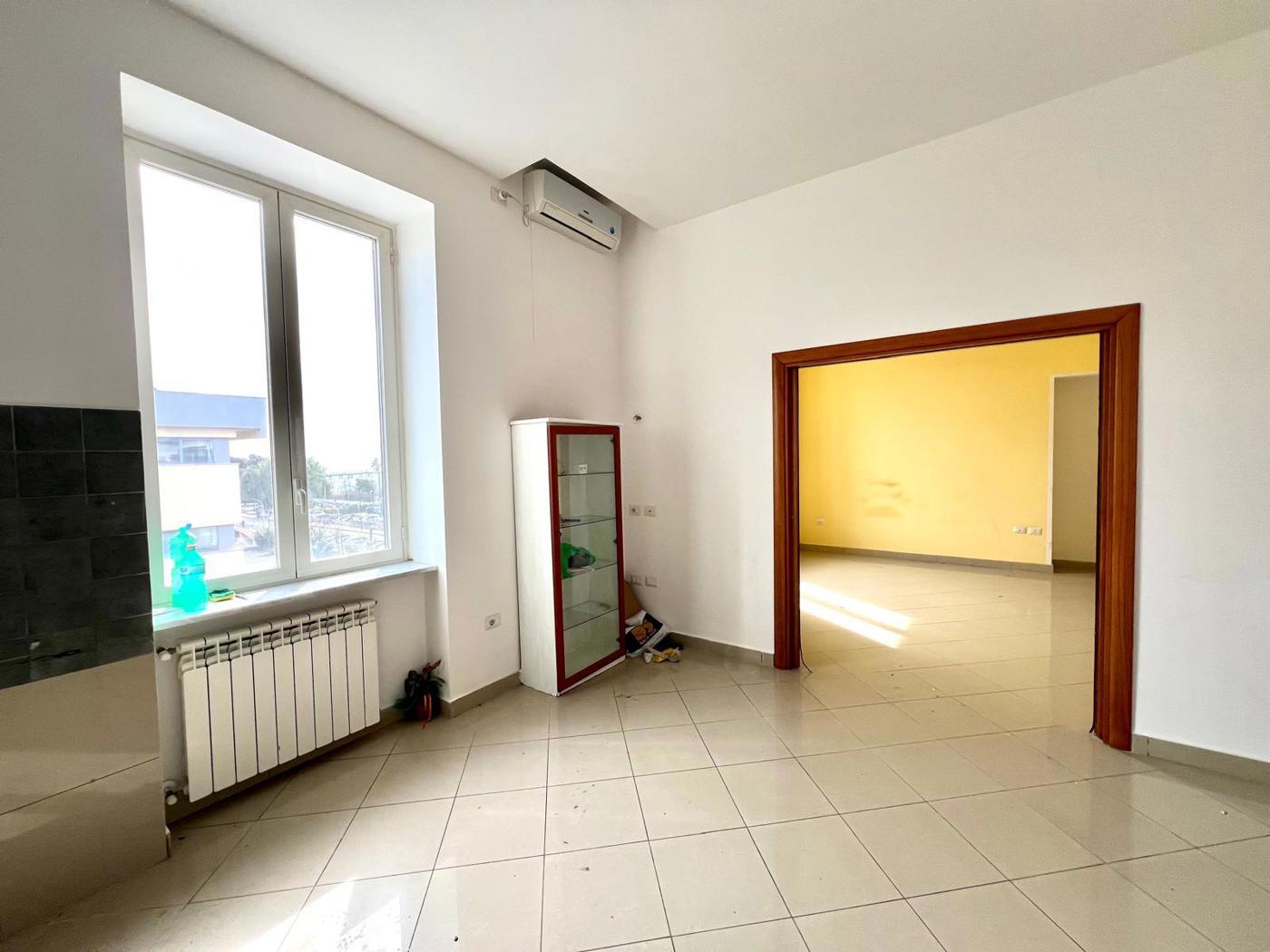 Quadrilocale in affitto a Pozzuoli