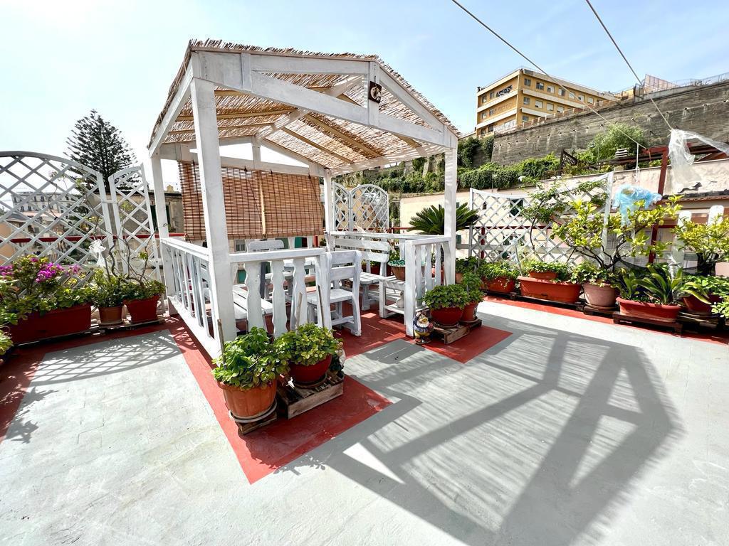 Casa indipendente vista mare a Pozzuoli