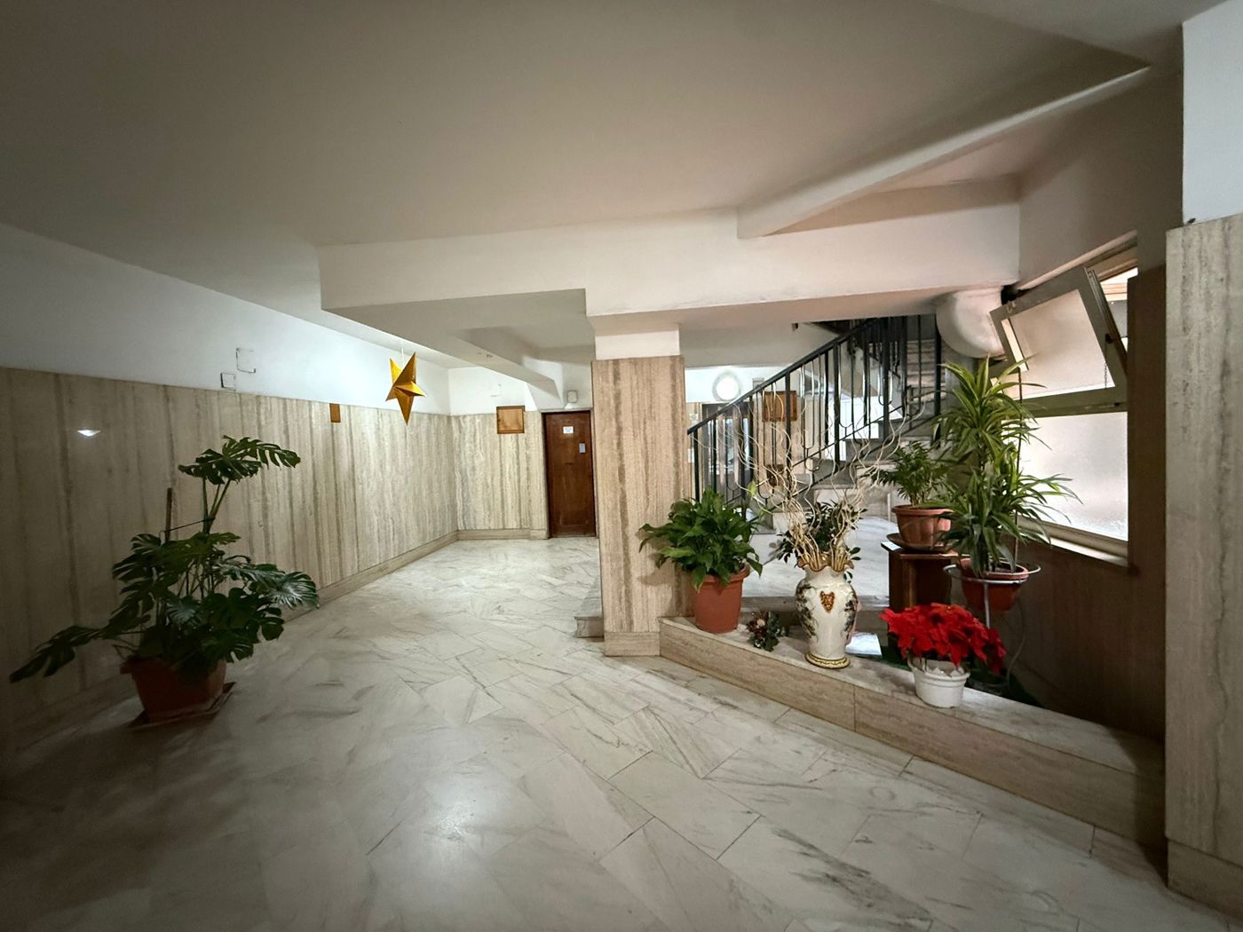 Bilocale da ristrutturare a Napoli