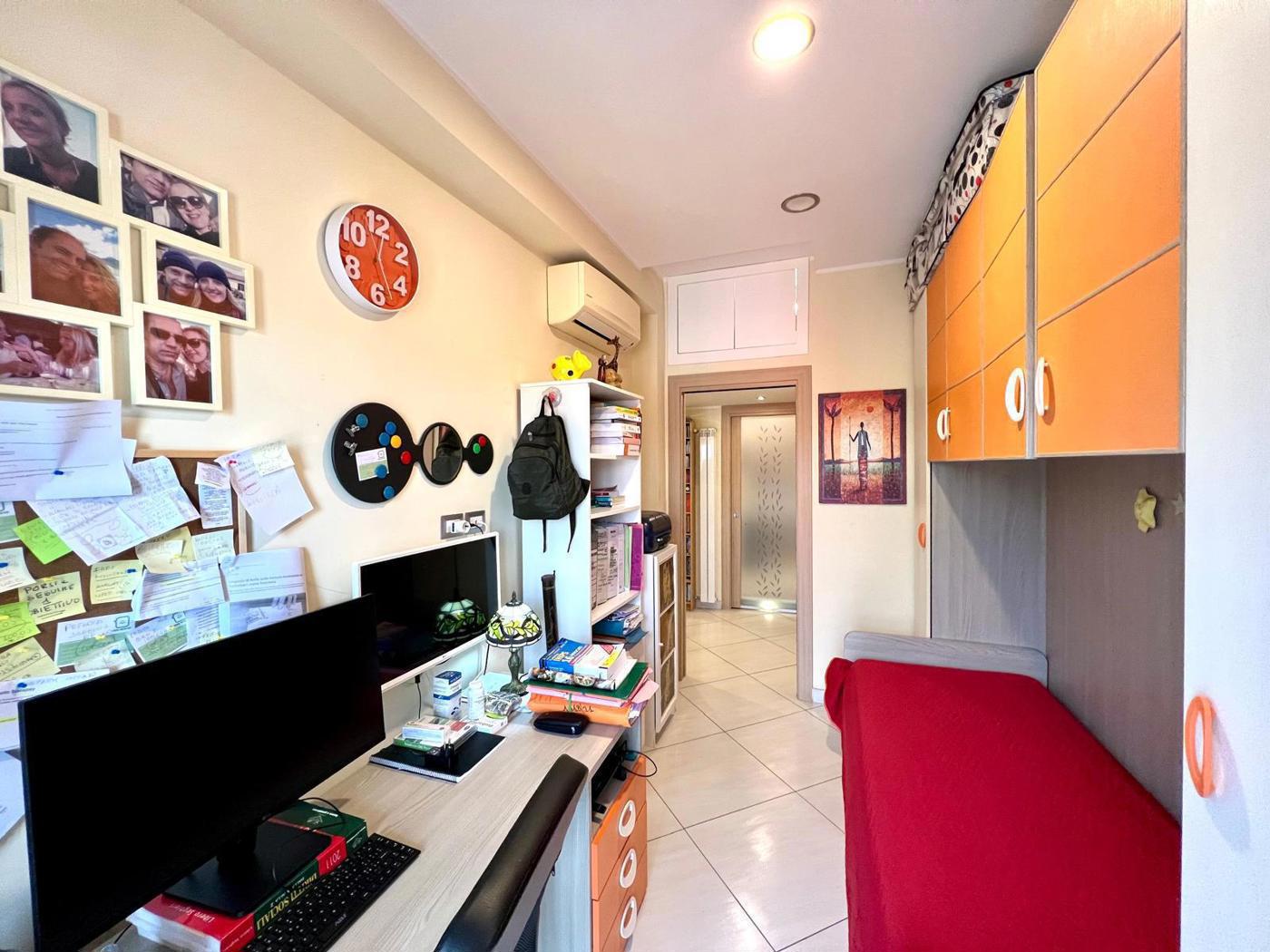 Trilocale in vendita a Napoli