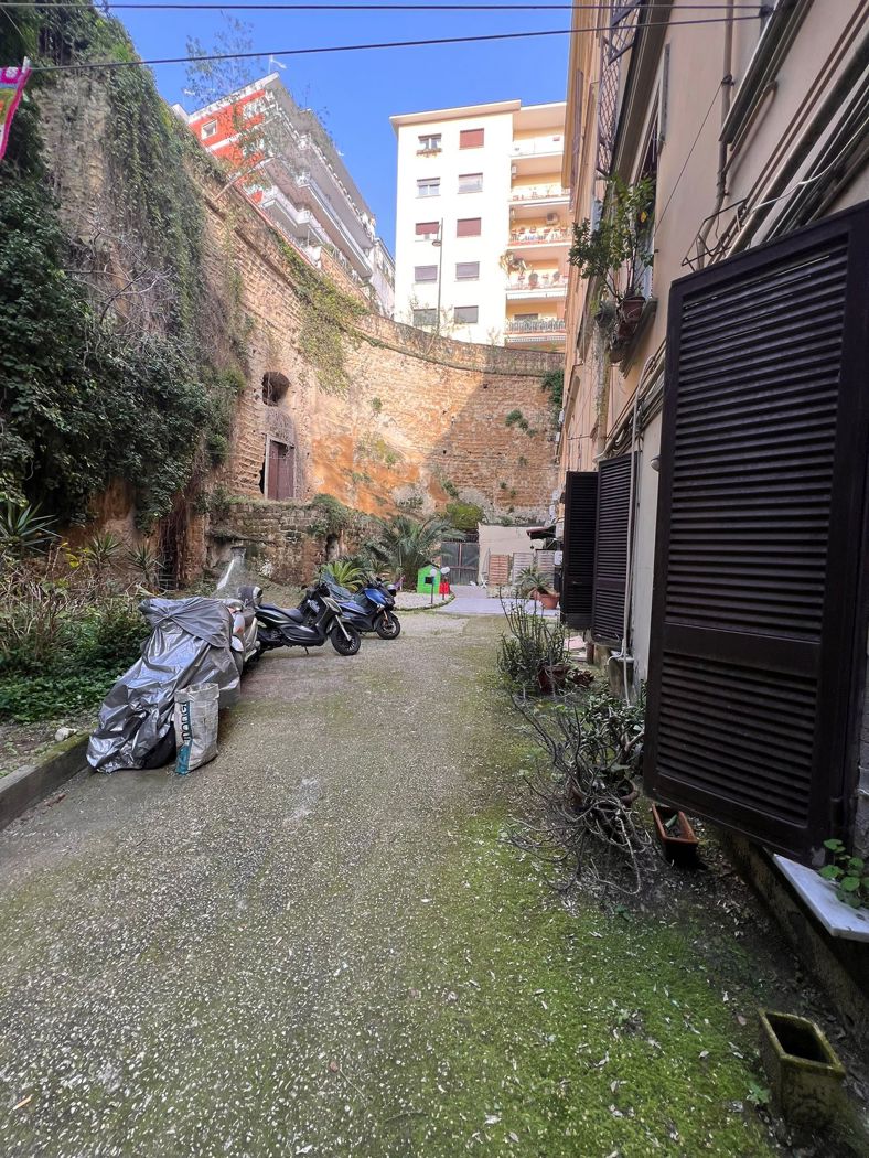 Bilocale in affitto a Napoli
