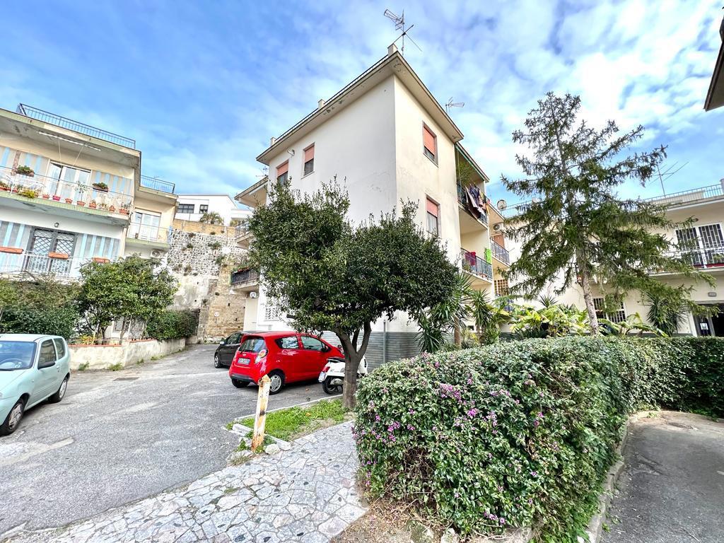 Bilocale in affitto a Pozzuoli