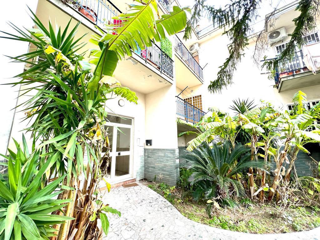 Bilocale in affitto a Pozzuoli