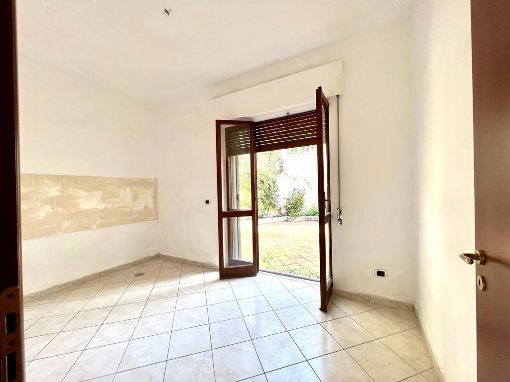 Bilocale in affitto a Pozzuoli