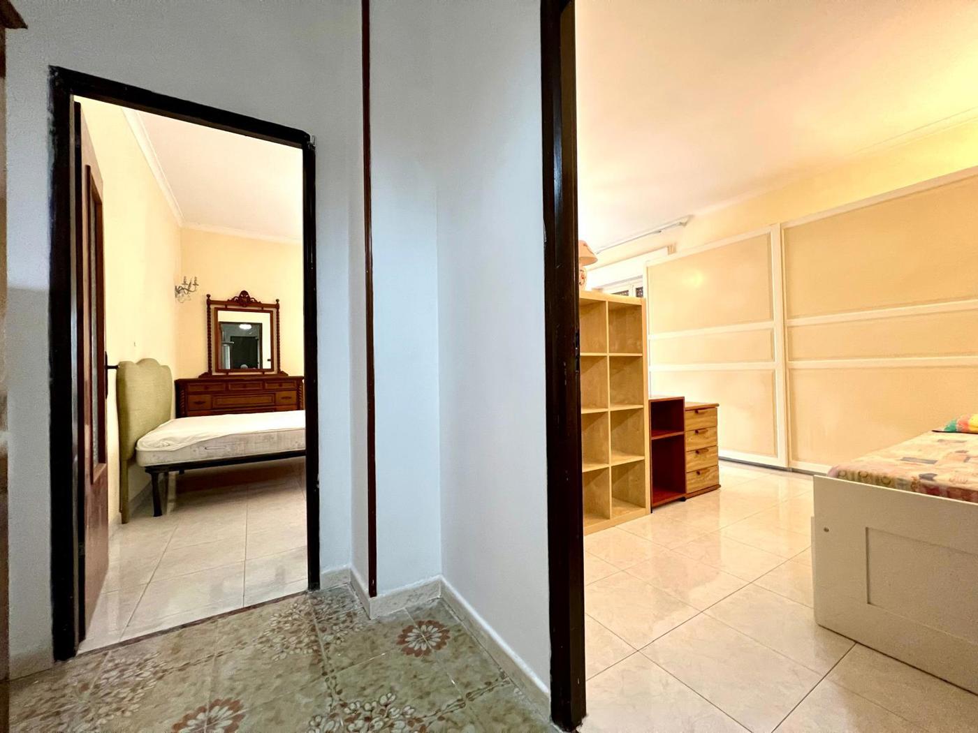 Quadrilocale arredato in affitto a Pozzuoli