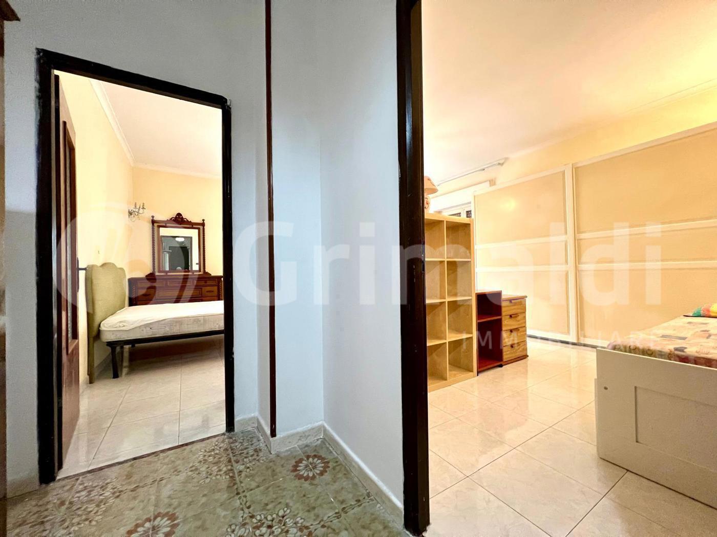 Quadrilocale arredato in affitto a Pozzuoli