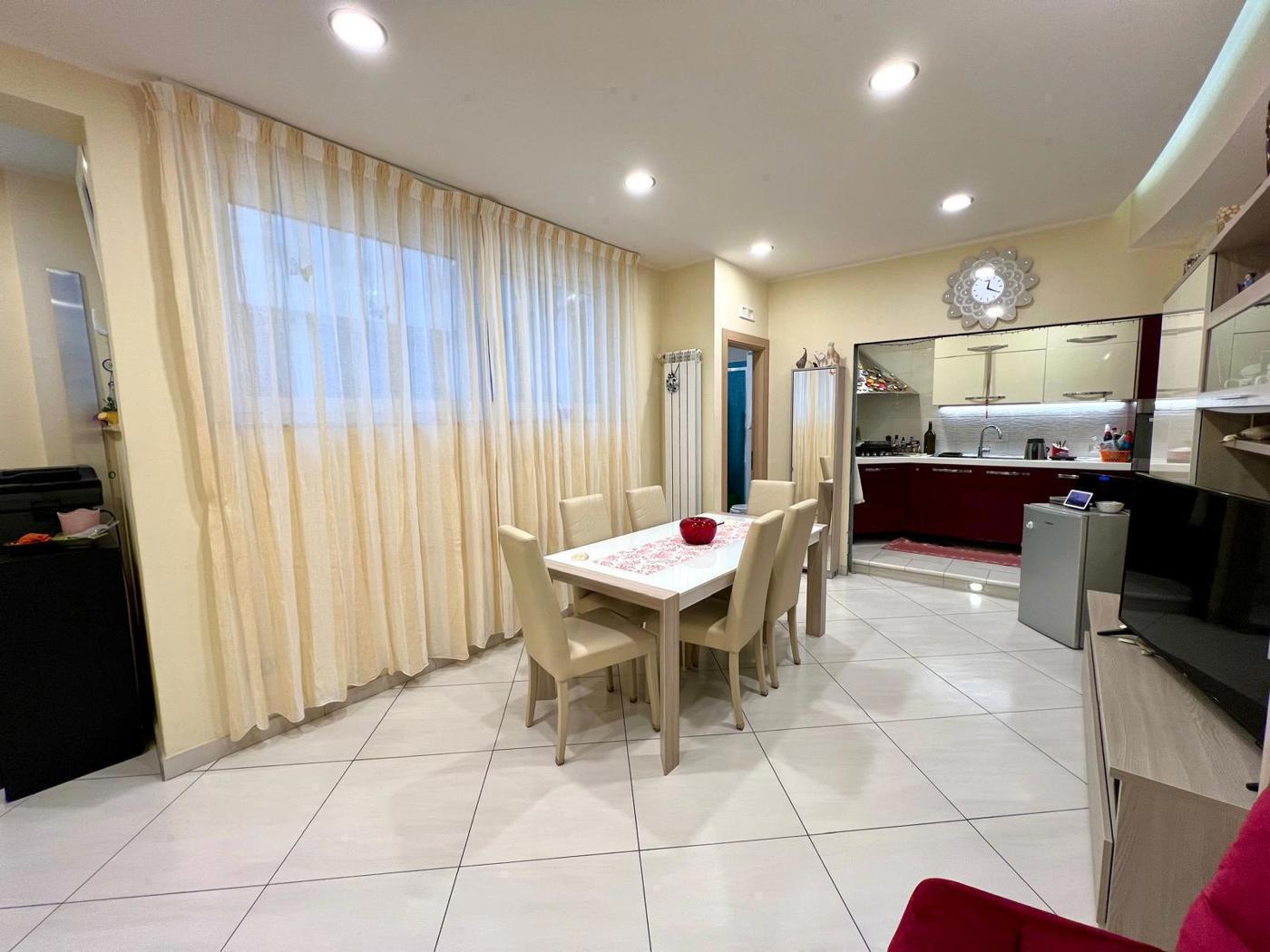 Trilocale in vendita a Napoli