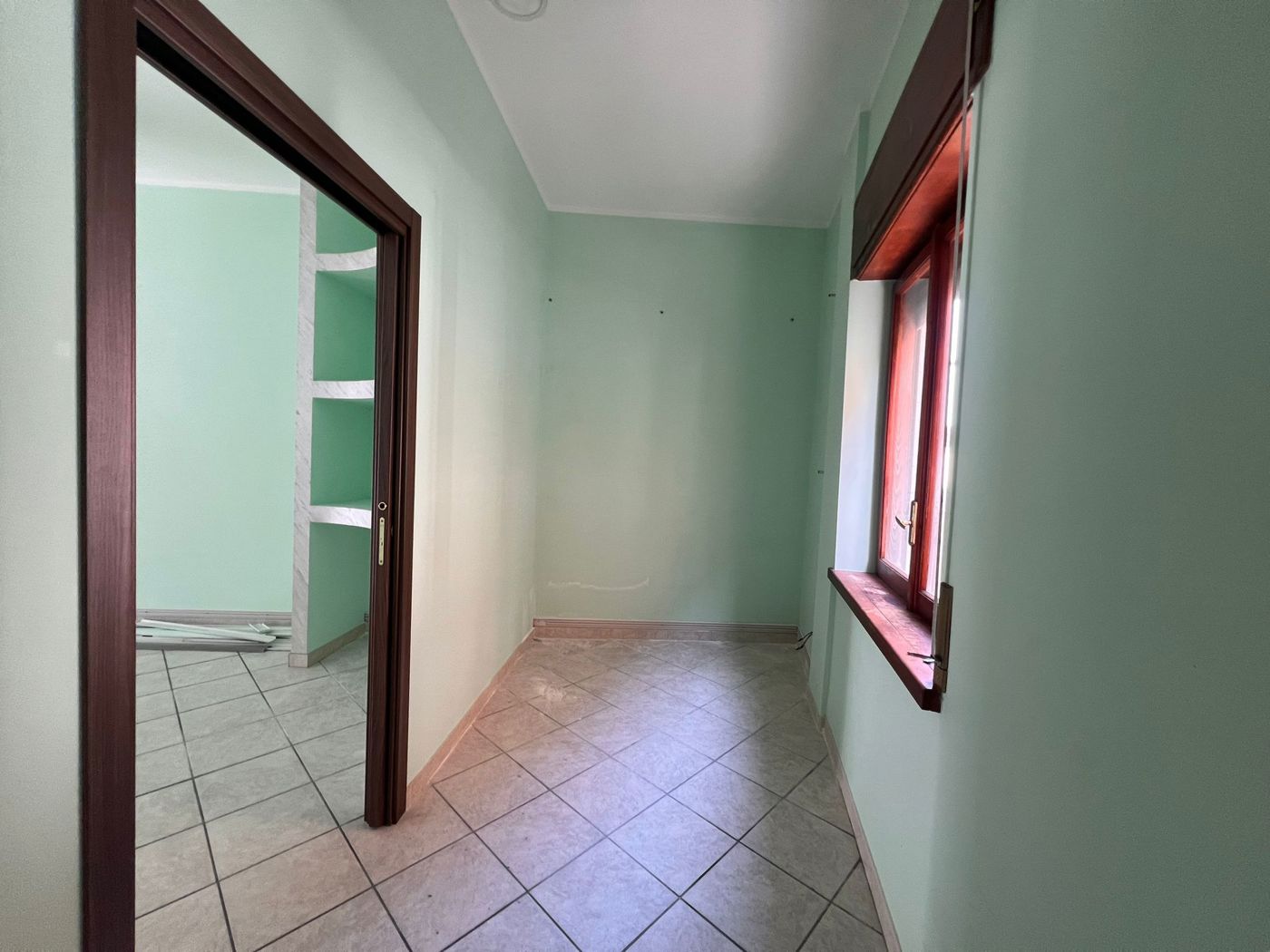 Negozio nuovo a Napoli