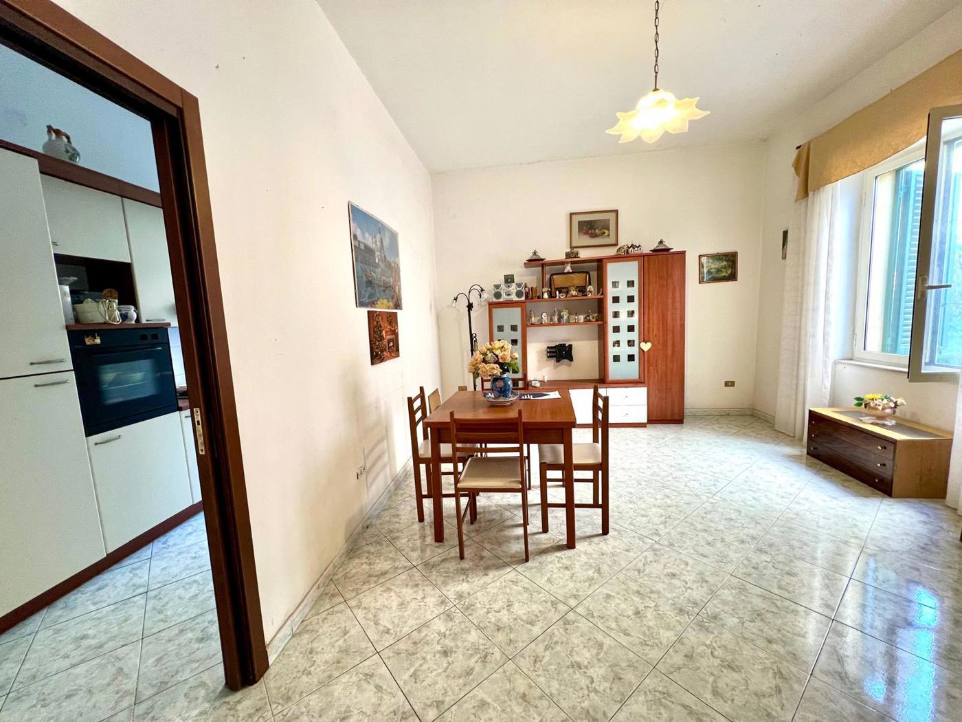 Appartamento in vendita a Pozzuoli