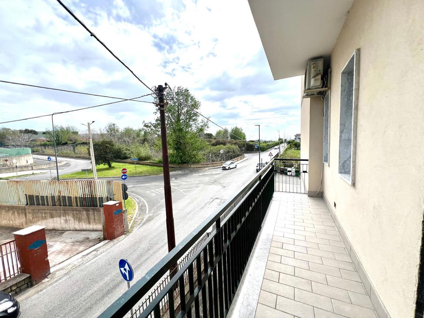 Appartamento arredato in affitto a Pozzuoli