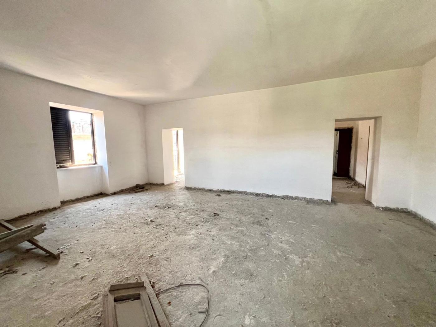 Quadrilocale in vendita a Pozzuoli