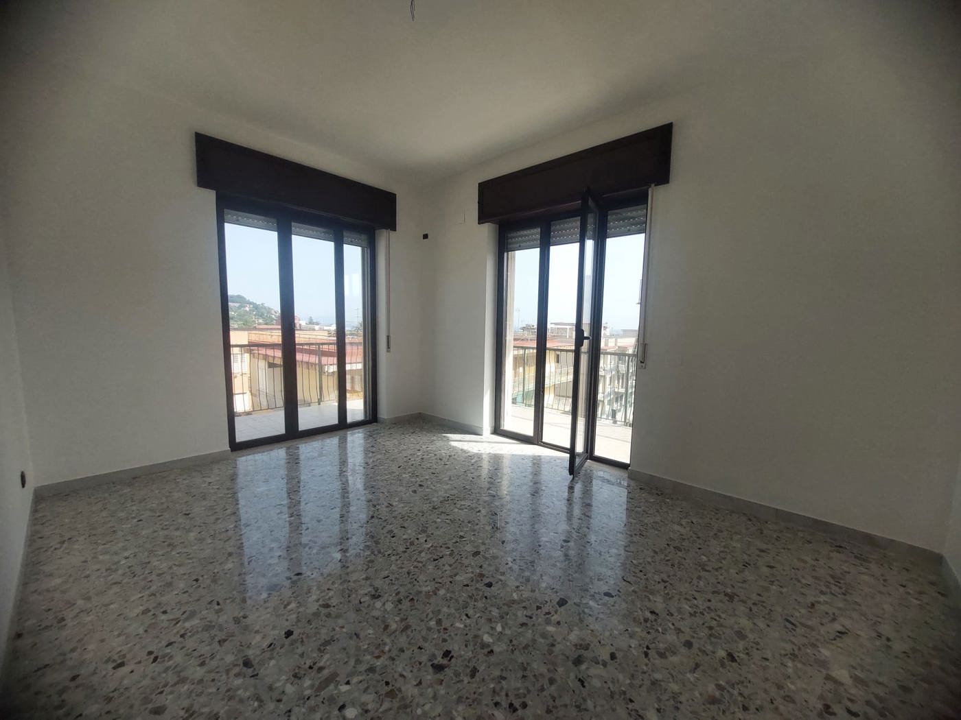Quadrilocale in affitto a Pozzuoli