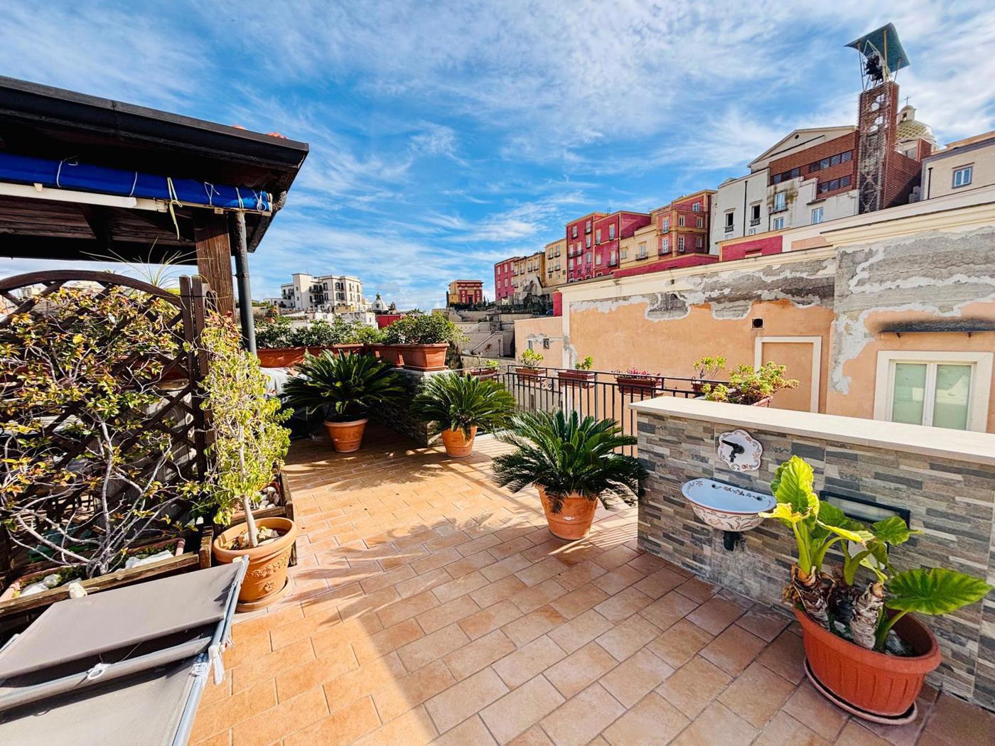Quadrilocale in affitto a Pozzuoli