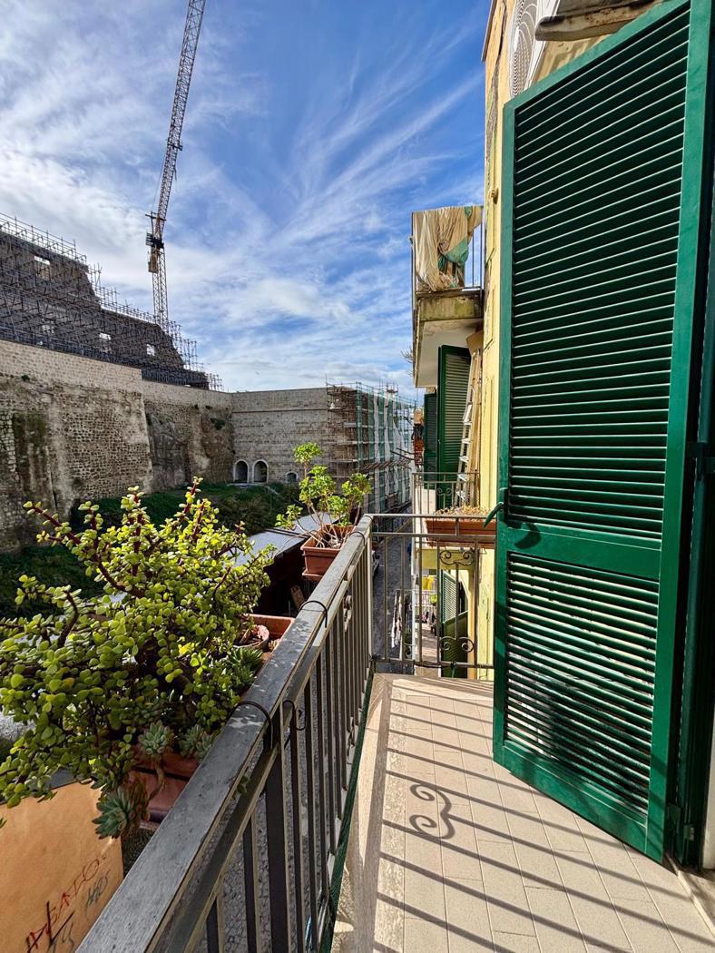 Quadrilocale in affitto a Pozzuoli
