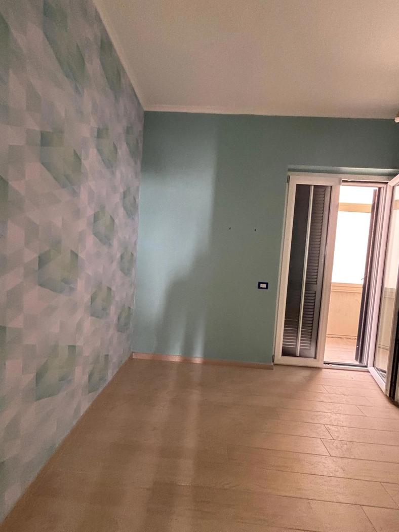 Trilocale in affitto a Pozzuoli
