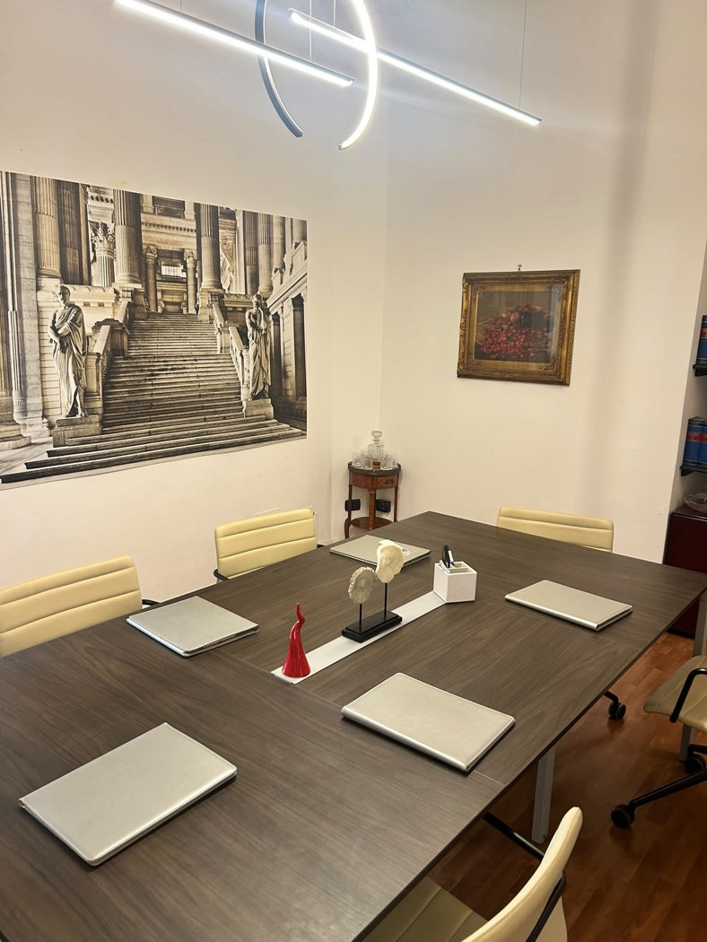 Ufficio in affitto a Napoli
