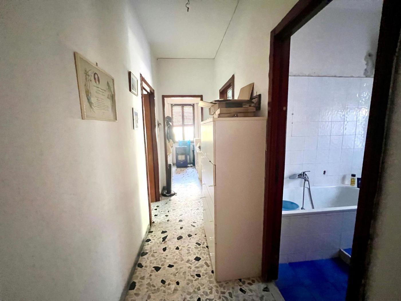 Bilocale in affitto a Pozzuoli